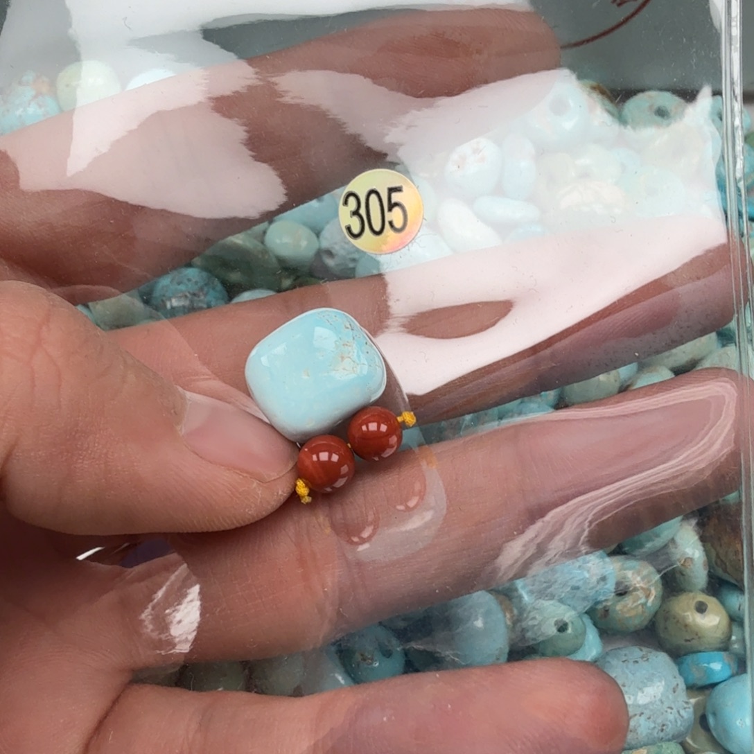 南红玛瑙未镶嵌珠宝奇石