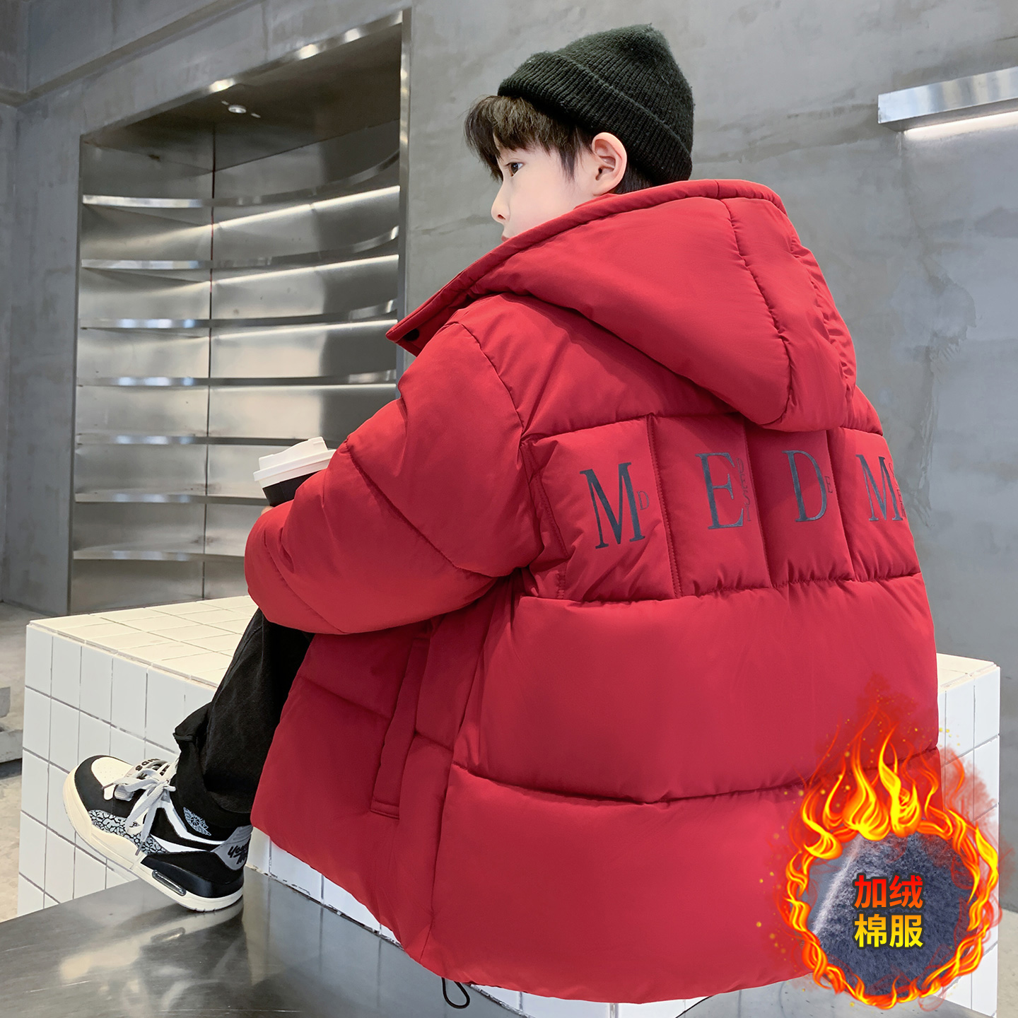 男童红色外套年服2025新款冬装中大儿童加厚棉衣男孩洋气加绒棉袄