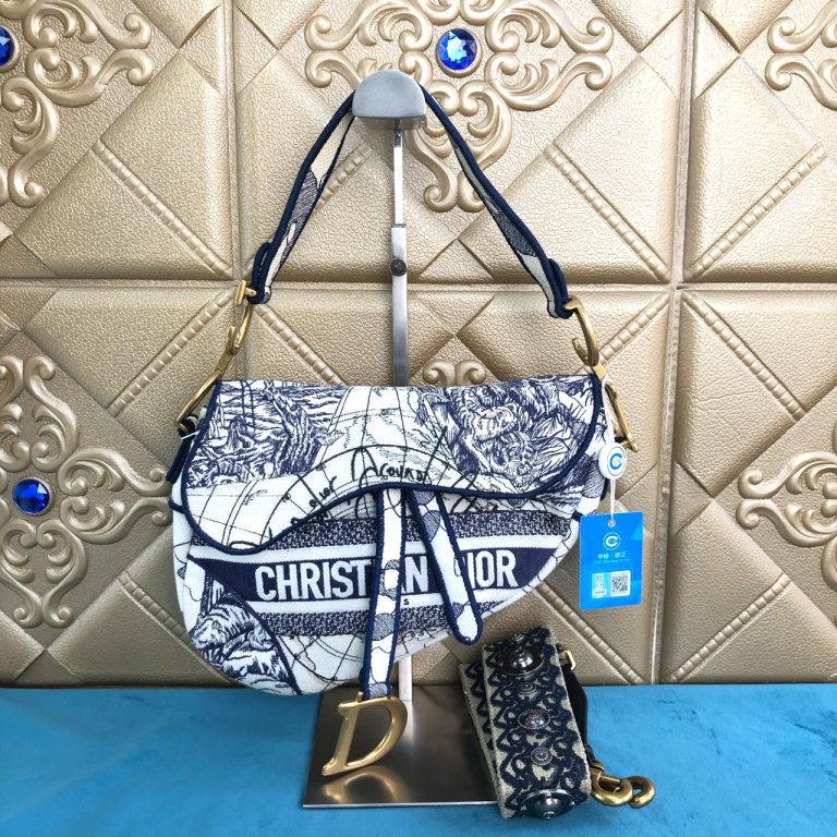 95新 DIOR/迪奥 安洁利严选 Dior迪奥帆布马鞍单肩WHZ19108