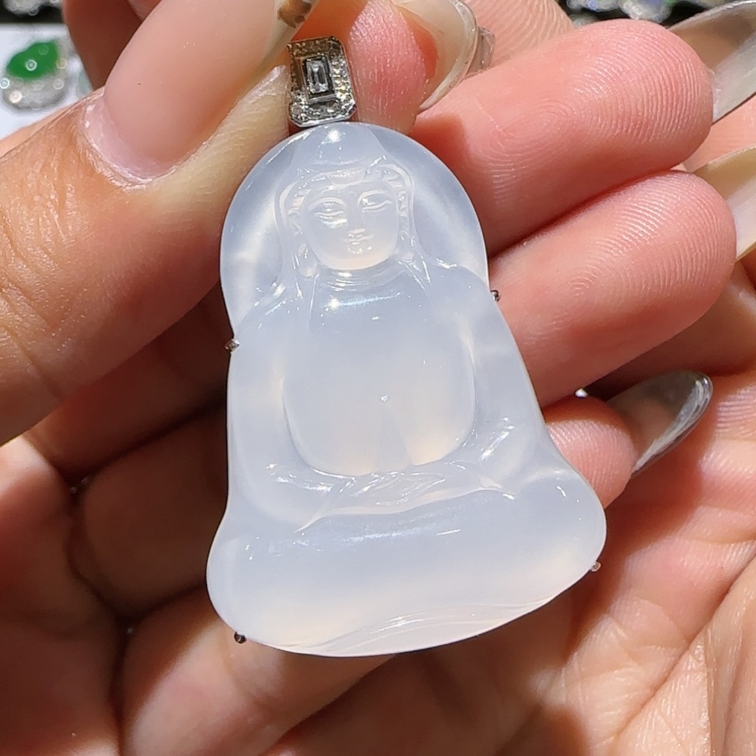 【闪购商品】颈饰18K金镶嵌翡翠天然