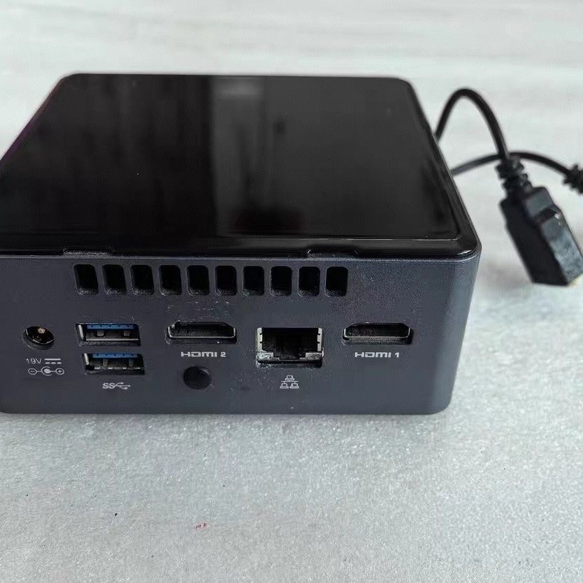 9新 Intel/英特尔 NCU7JY迷你小主机+J4005处理器+4G+120G固态