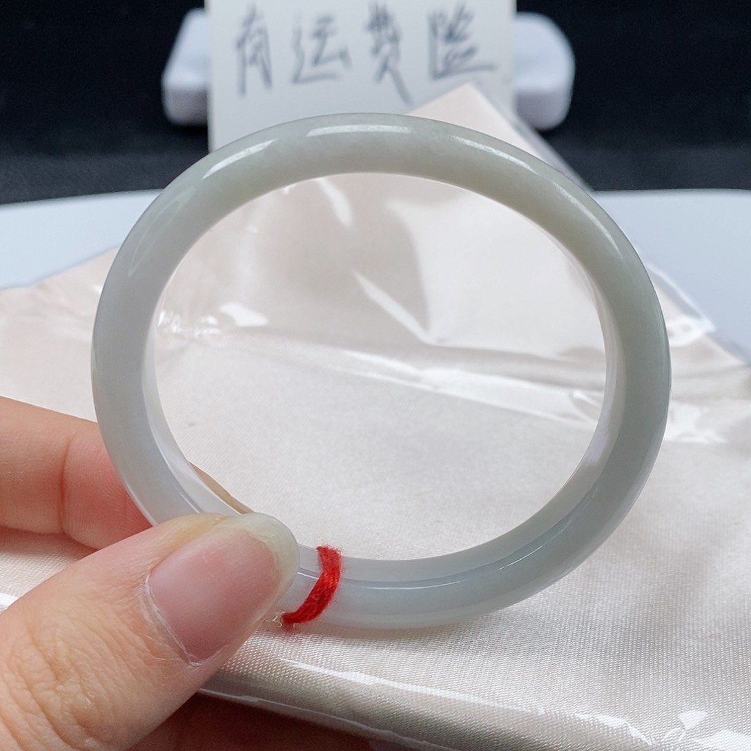 【闪购商品】翡翠手镯（贵妃镯）未镶嵌229号