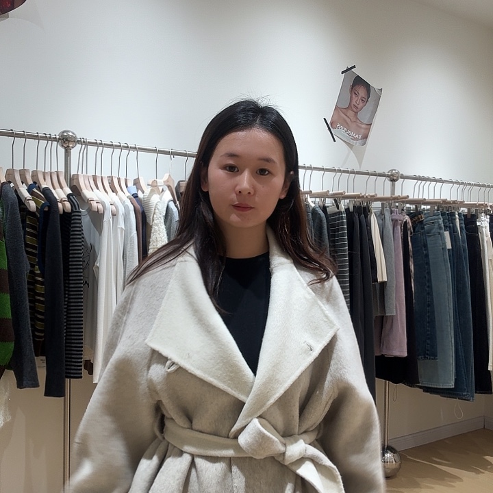 山羊毛米色一手长大衣 百搭穿到140斤