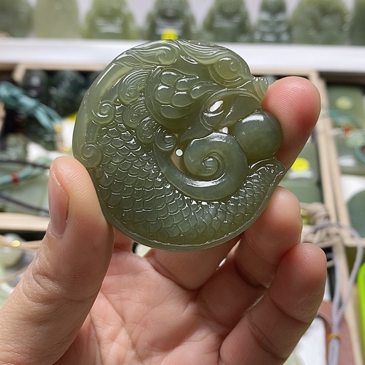 和田玉颈饰未镶嵌