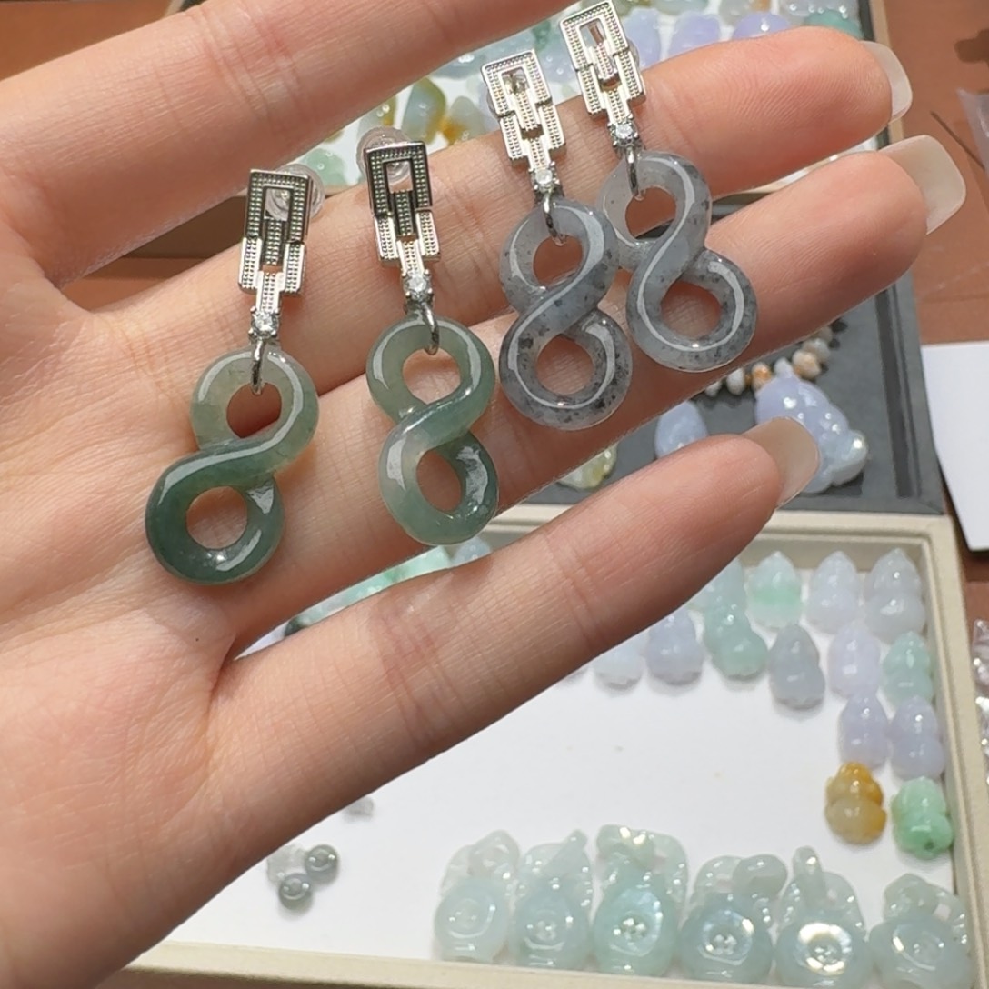 未镶嵌挂件翡翠相*