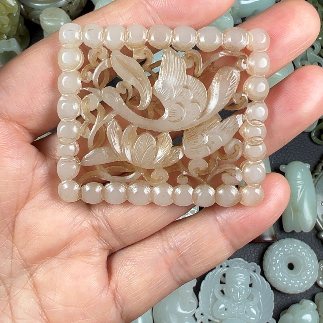 和田玉未镶嵌吊坠(不含链)