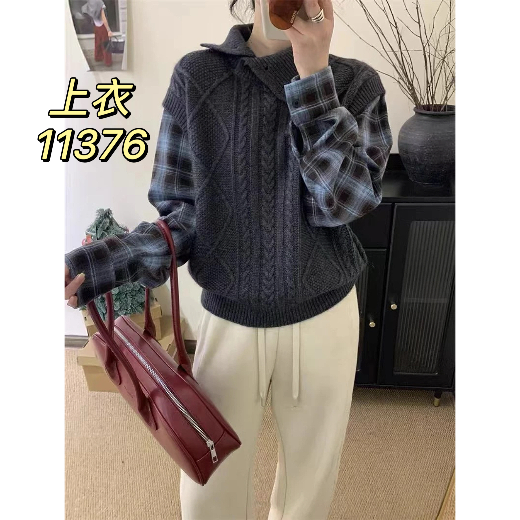 11376（部分无水洗唛，介意慎拍）WANGDAN新款拼接袖翻领针织衫