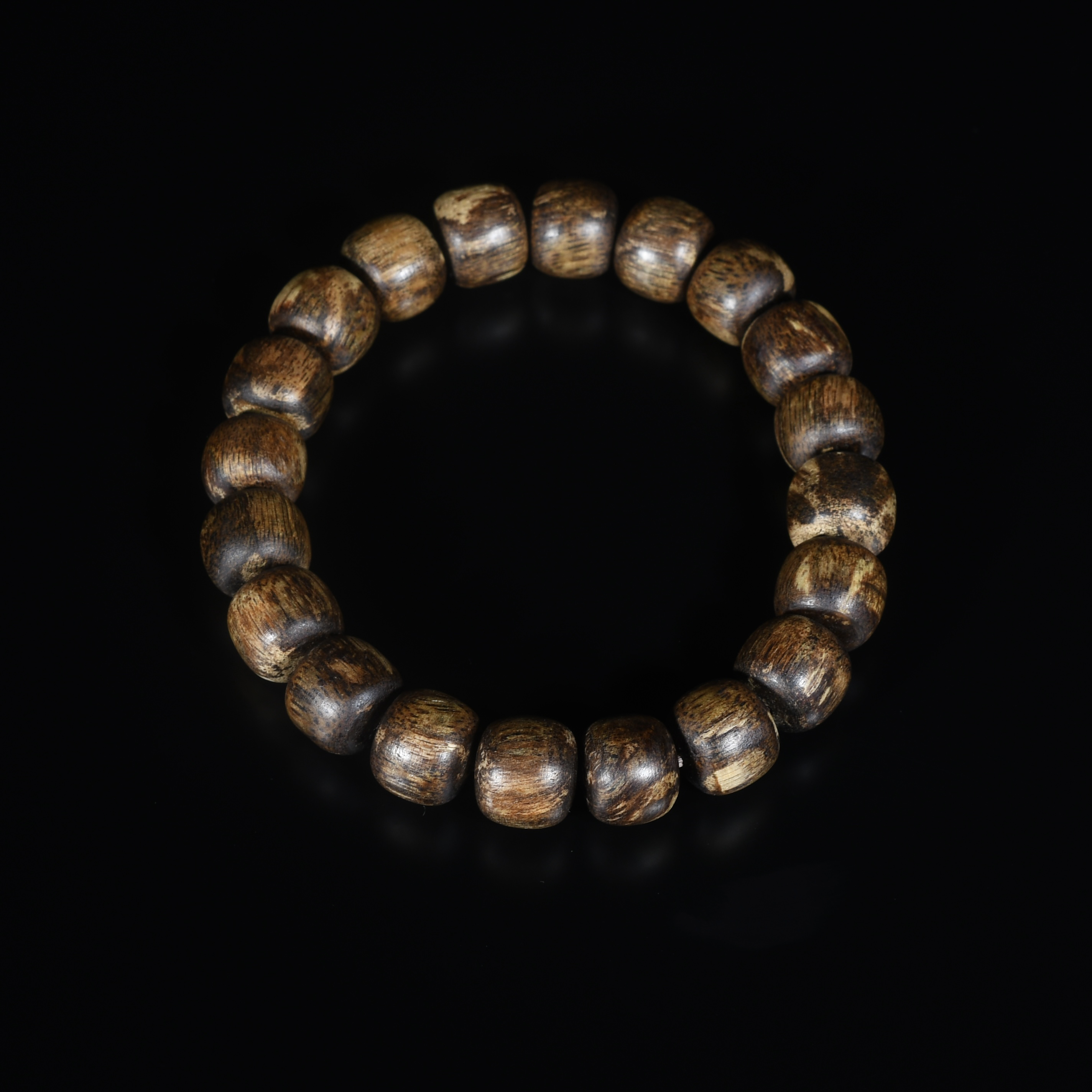 越南芽庄白奇鼓珠手串沉水13.98克