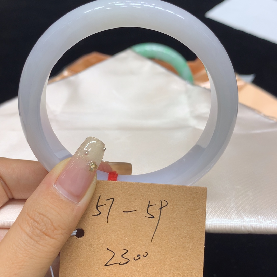 翡翠未镶嵌手镯天然翡翠