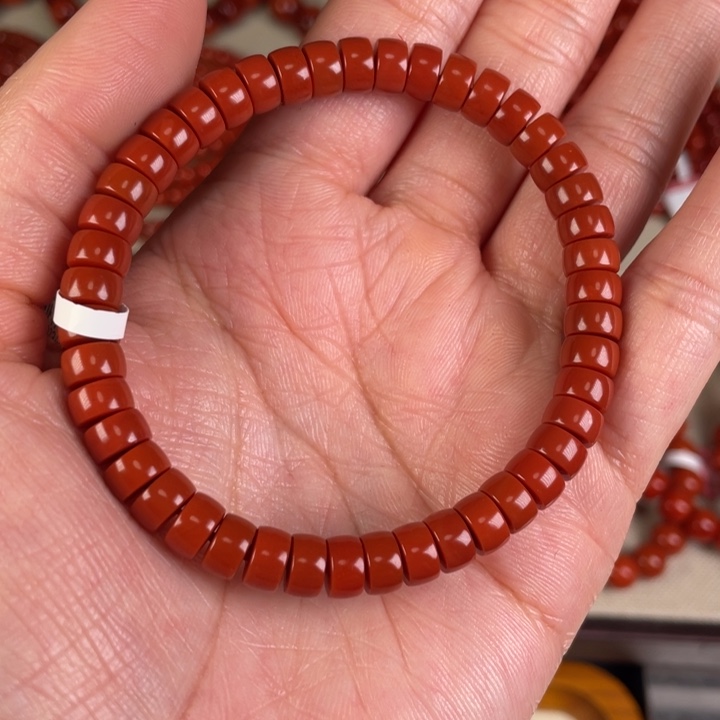 南红玛瑙手链未镶嵌