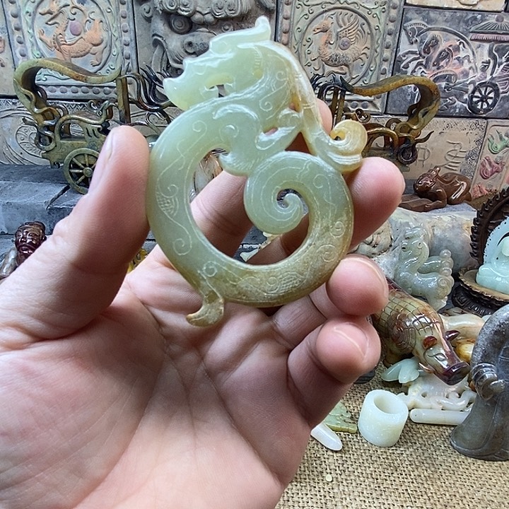 和田玉（糖玉）挂件未镶嵌