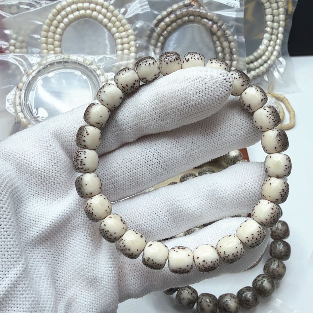 星月菩提吊坠7河豚9左右