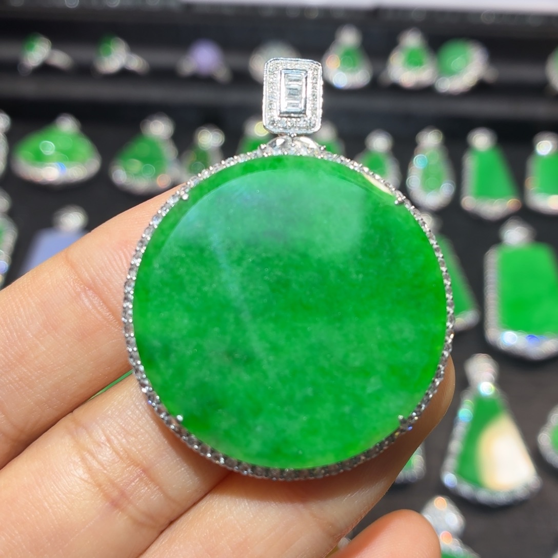 翡翠18K金镶嵌吊坠(不含链)翡翠