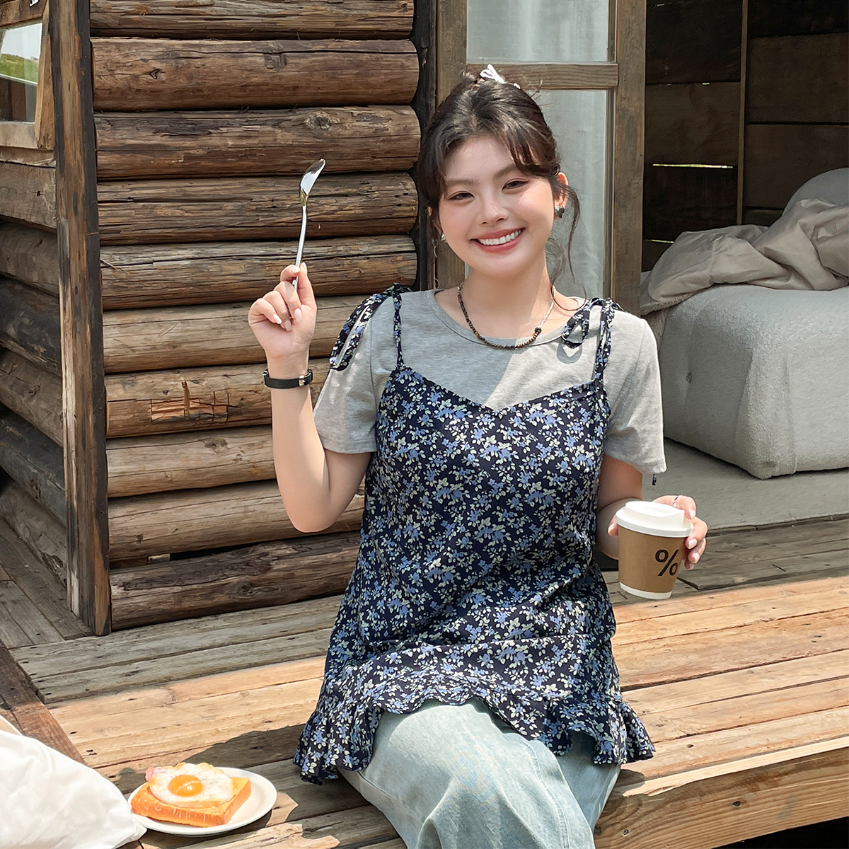 BUMENYLEE大码女装温柔风两件套上衣碎花吊带背心短袖叠穿上衣