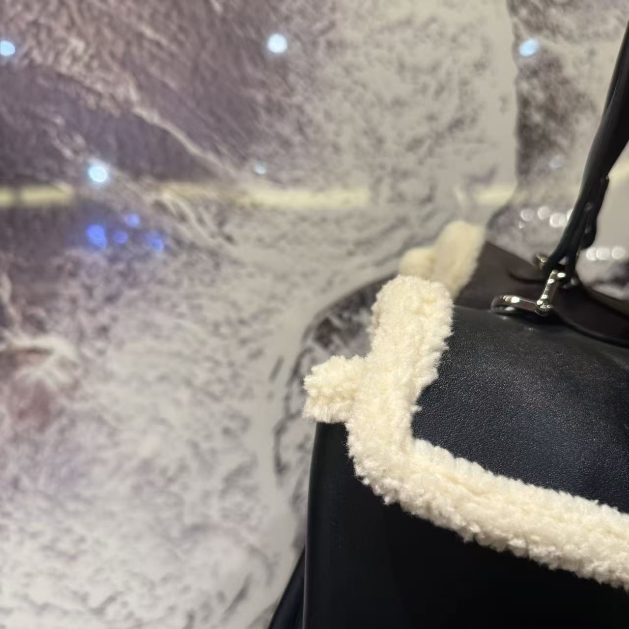 「漂浮星球」两色35cm托特包