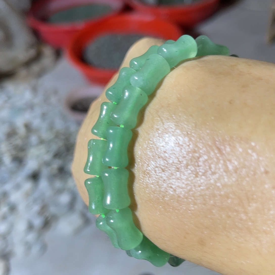 石英质玉手链未镶嵌