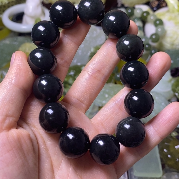 和田玉手串未镶嵌彰**采