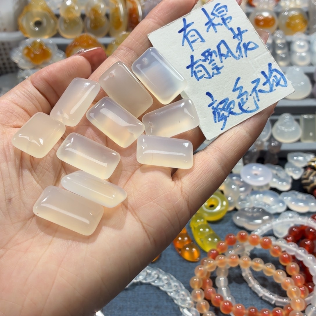 玛瑙/玉髓未镶嵌吊坠(不含链)