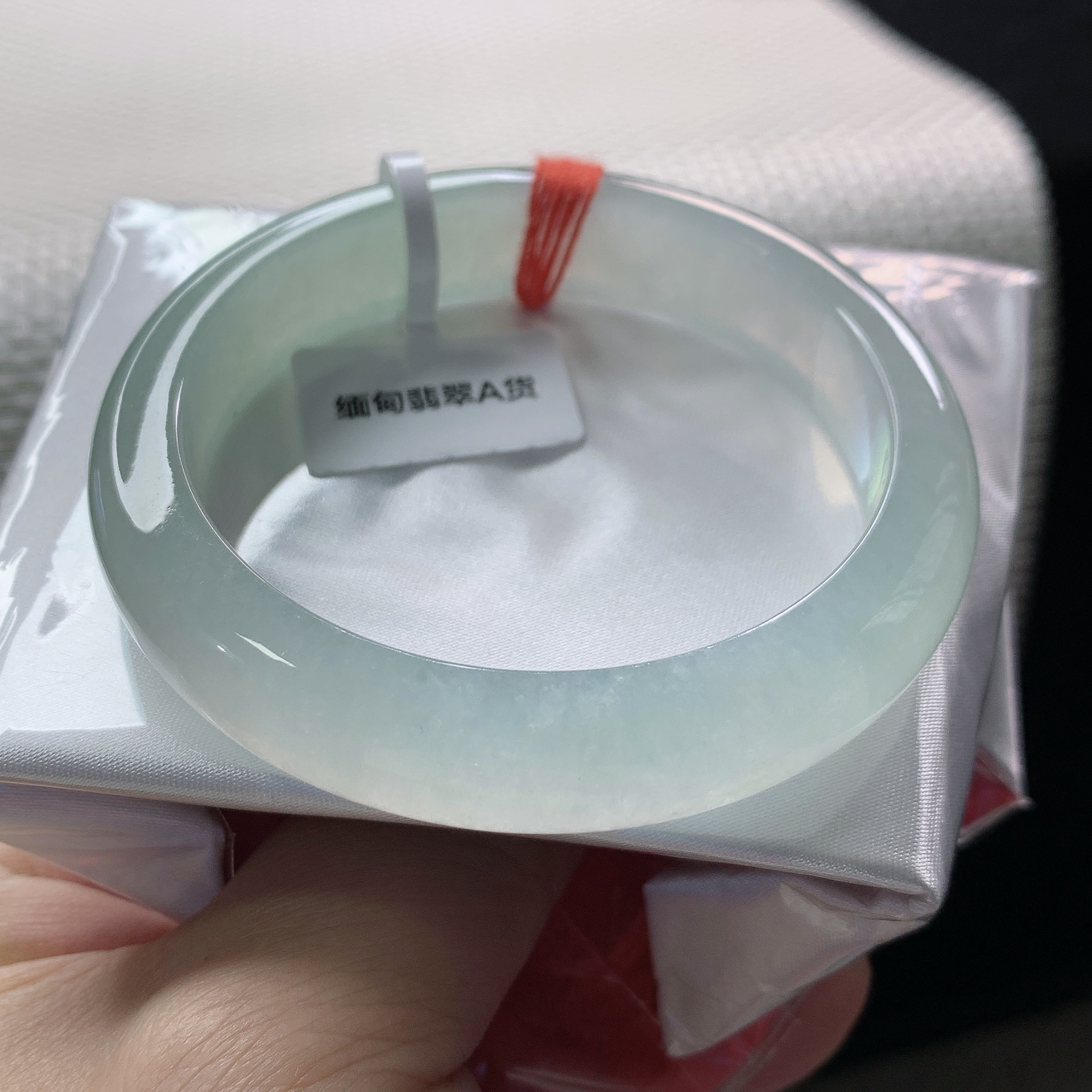 冰种起胶56圈天然缅甸翡翠手镯 正品时尚百搭女款冰透玉镯14067