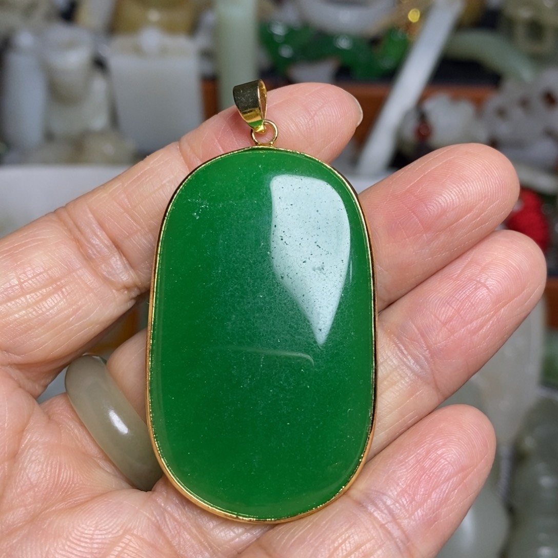 和田玉（糖玉）未镶嵌颈饰