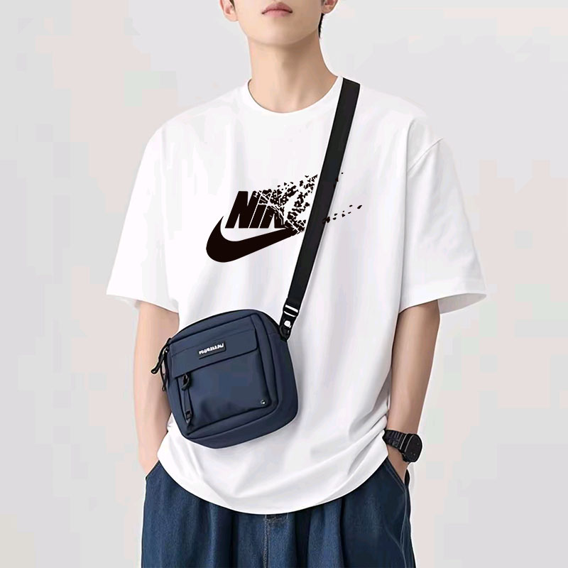 022联名款潮牌T恤男女同款时尚百搭圆领印花t恤短袖黑白飘散勾