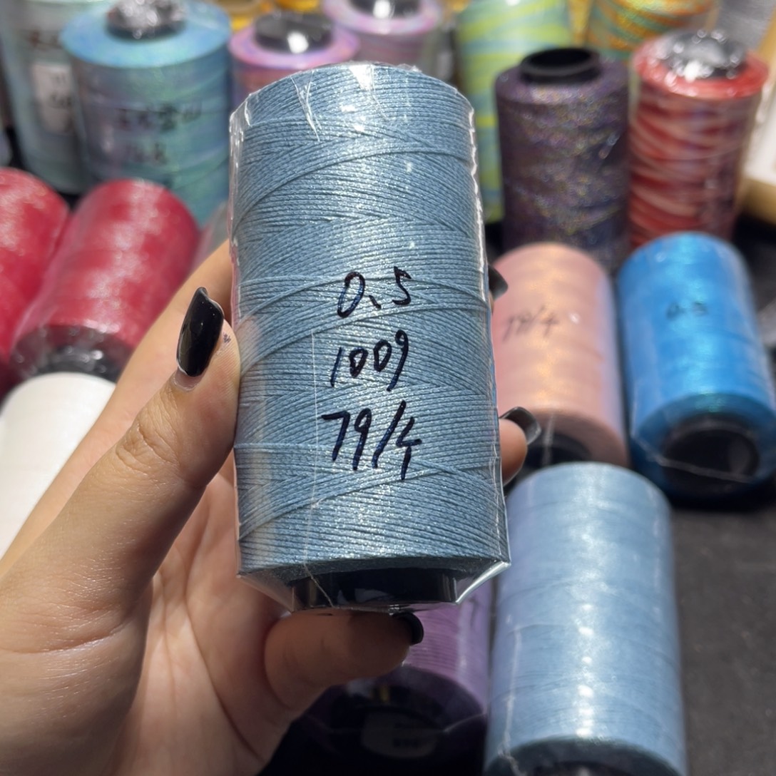 簌***雨腈纶0.5洒金扁蜡100g晴蓝