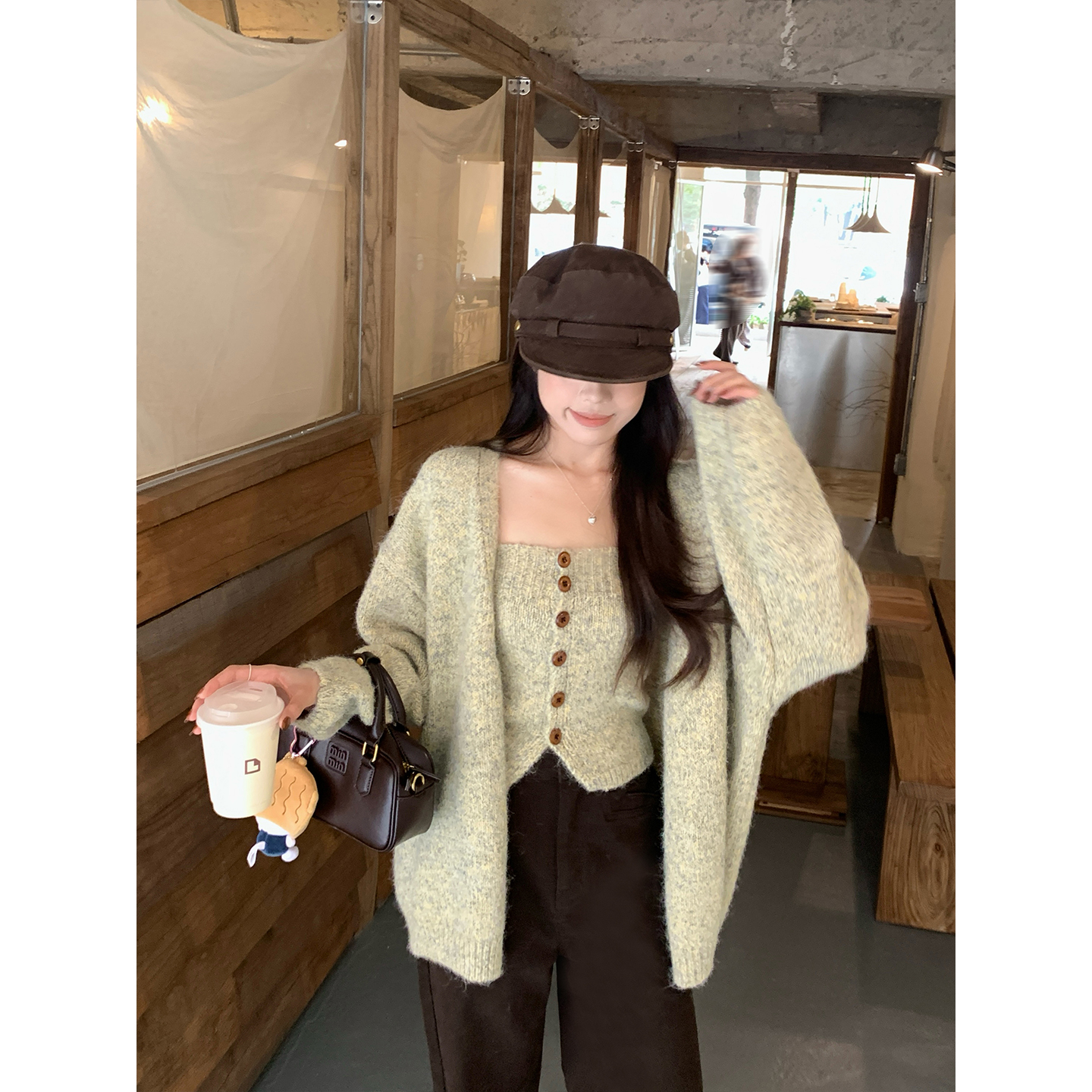 乌77慵懒风两件套女冬软糯百搭针织开衫辣妹修身显瘦抹胸背心套装