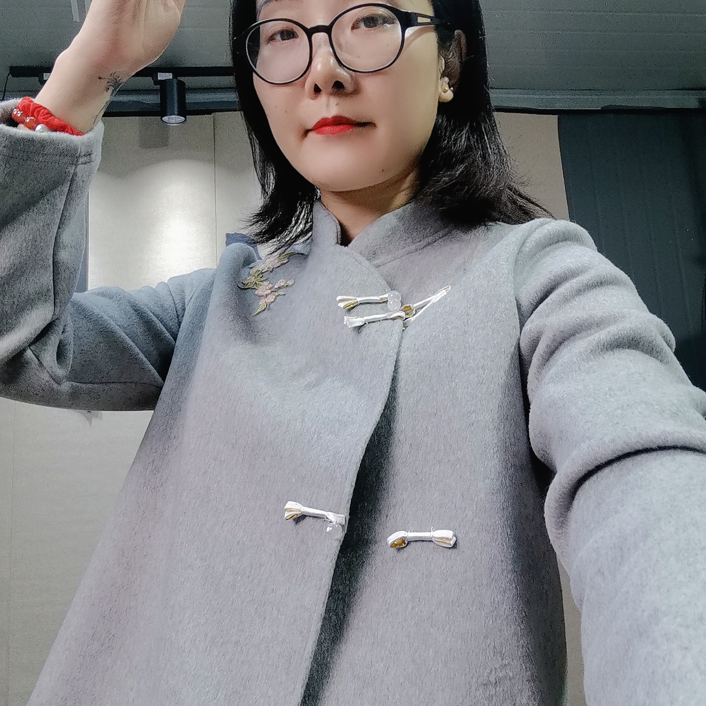 h新中式羊绒刺绣上衣