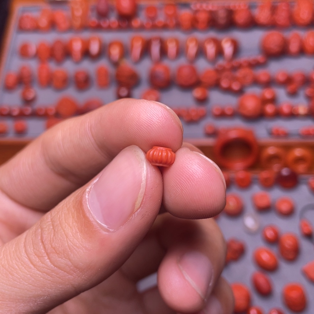 南红玛瑙配饰未镶嵌鼠*