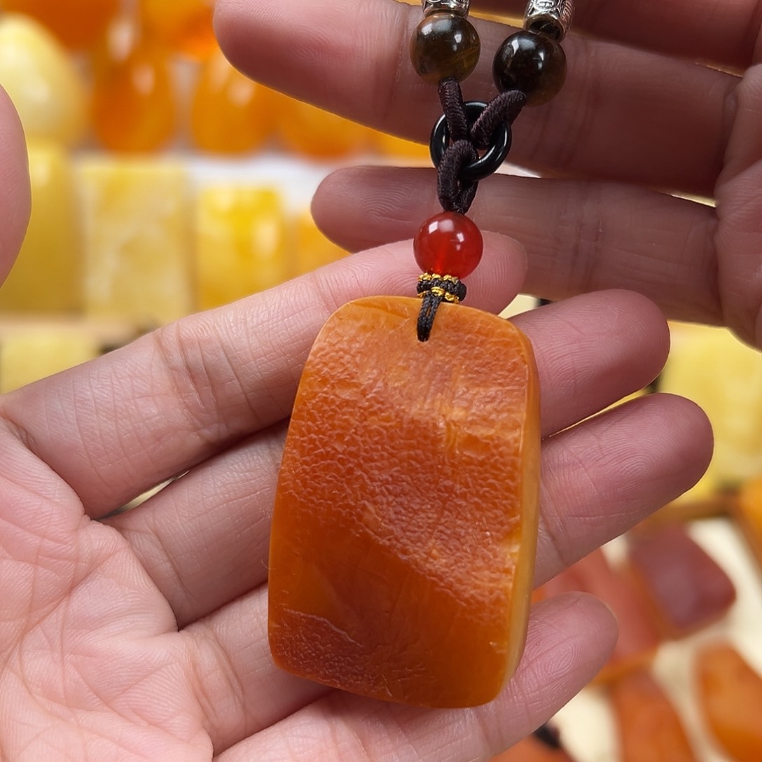 蜜蜡颈饰未镶嵌蜜蜡