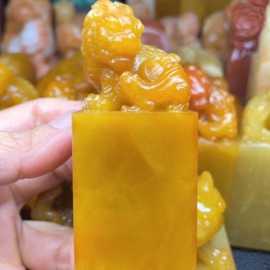 老挝石质地細膩光滑篆刻写字刀感十足