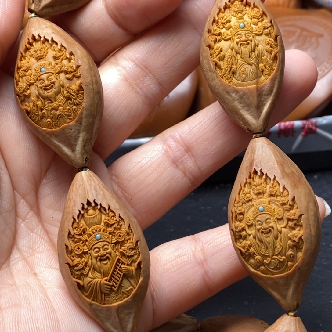 吊坠猴头核桃橄榄