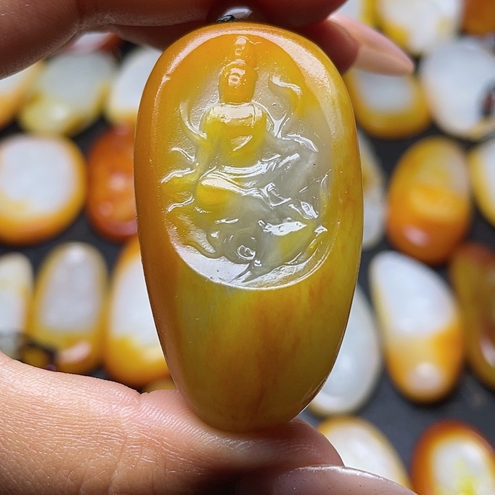 【闪购商品】颈饰未镶嵌和田玉