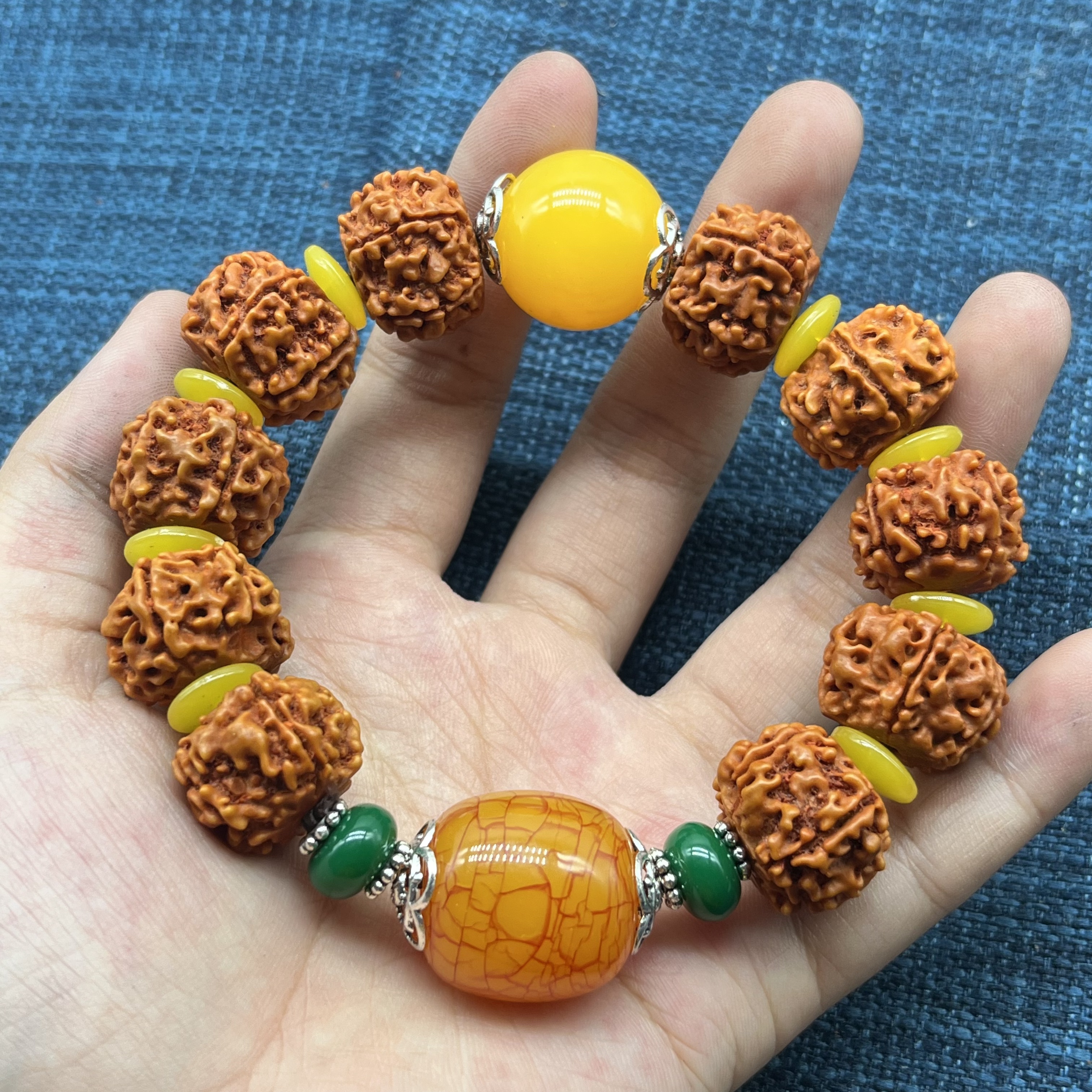 金刚菩提精美单圈手串约卡13*18无礼盒 1548