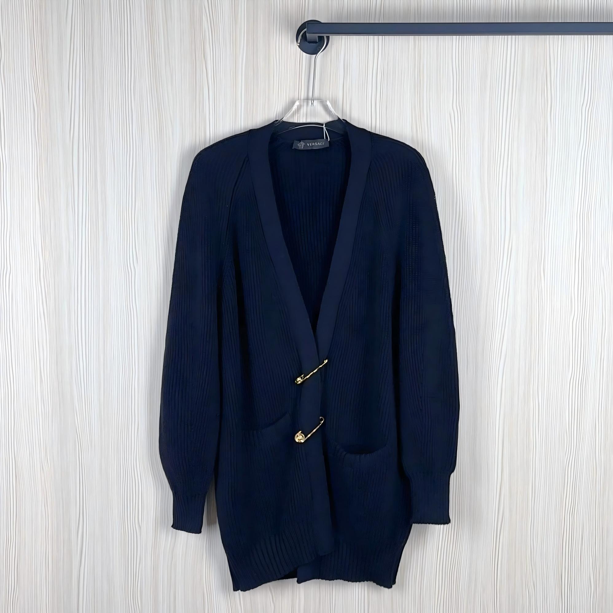 95新 VERSACE/范思哲 范思哲蓝色针织开衫外套40码/GZ121