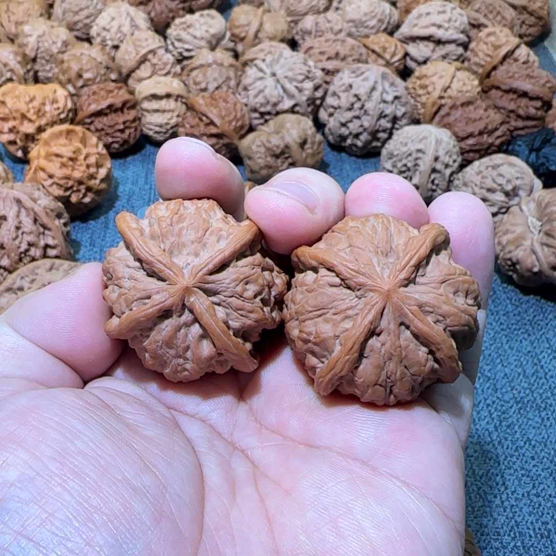 把件文玩核桃39四棱