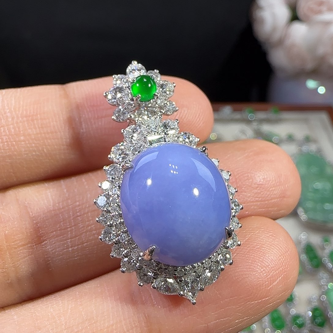 翡翠吊坠(不含链)18K金镶嵌