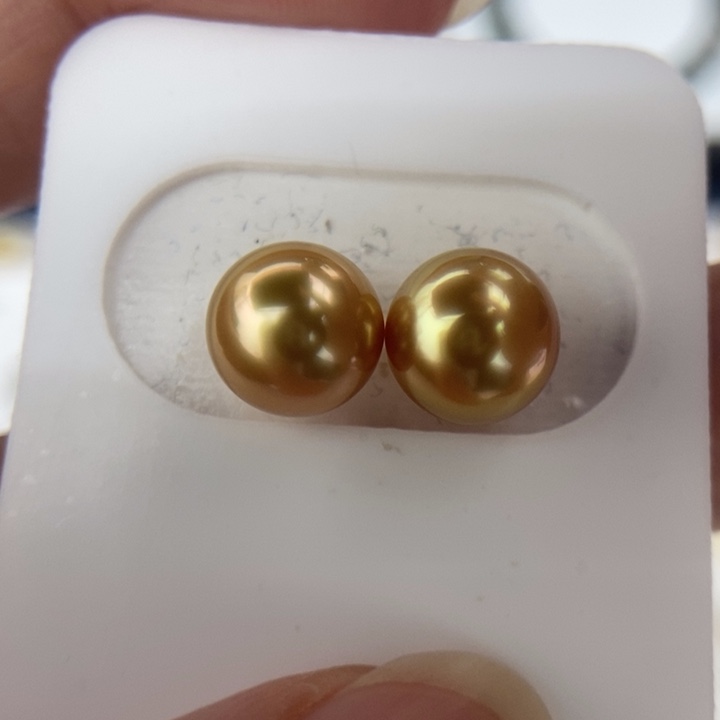 海水珍珠未镶嵌裸珠8.9mm浓金金绿色伴彩小极光对珠