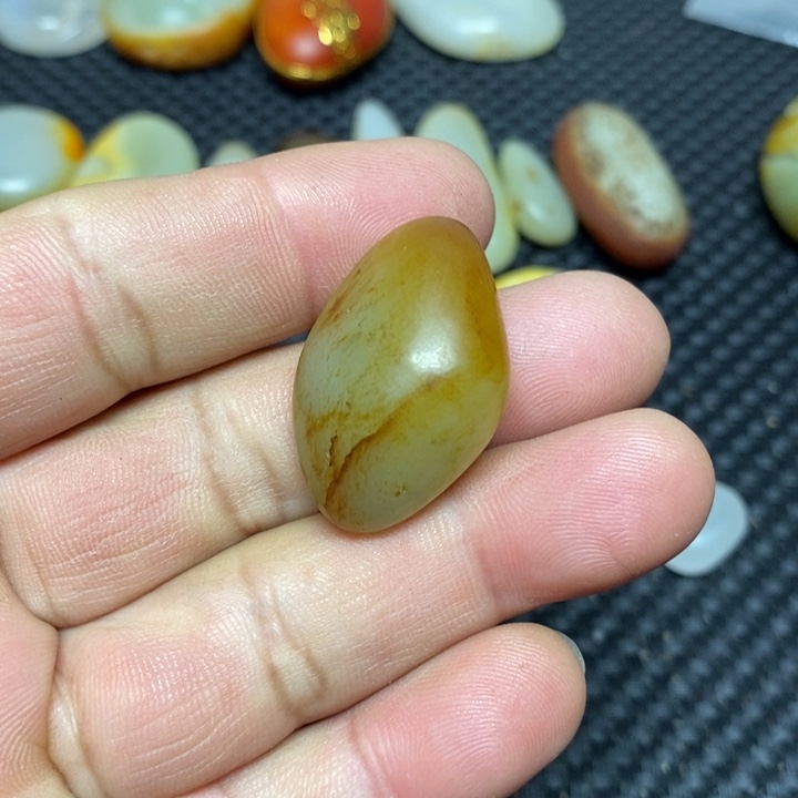 和田玉（白玉）珠宝奇石未镶嵌