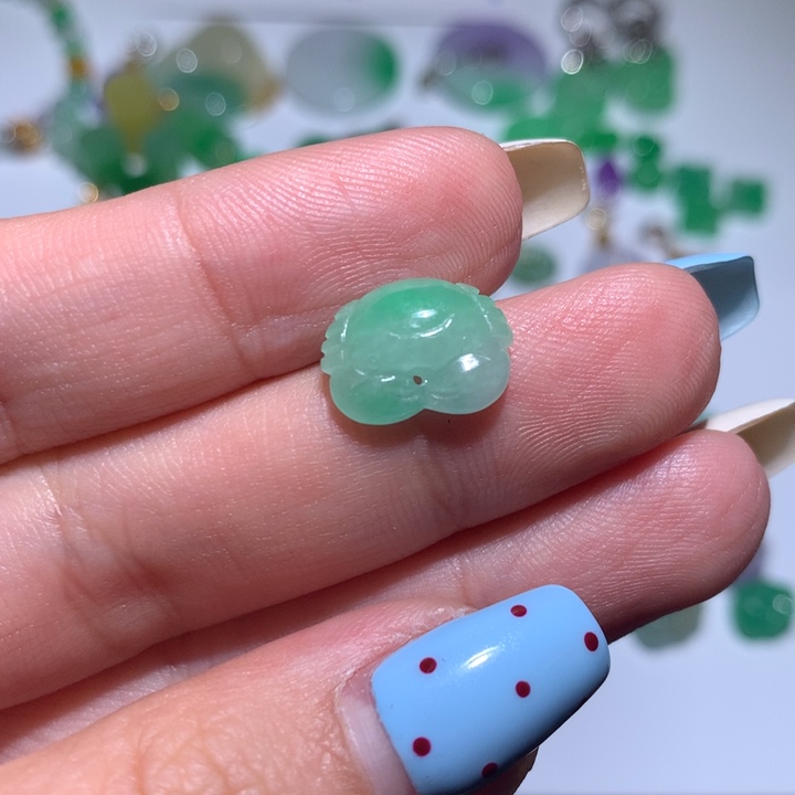 翡翠未镶嵌颈饰无镶嵌32