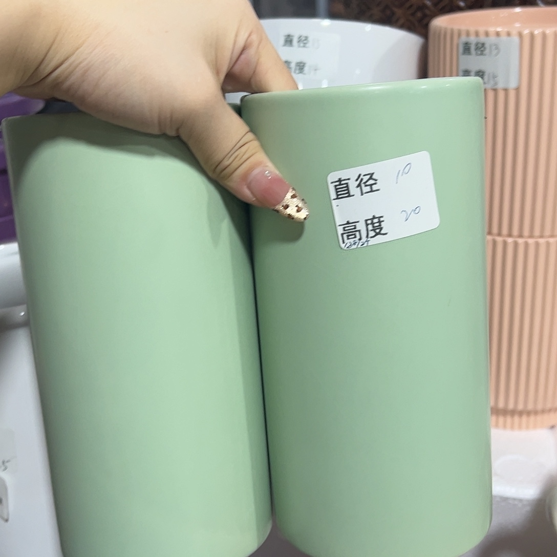 有孔陶瓷花盆，满10米包邮发货