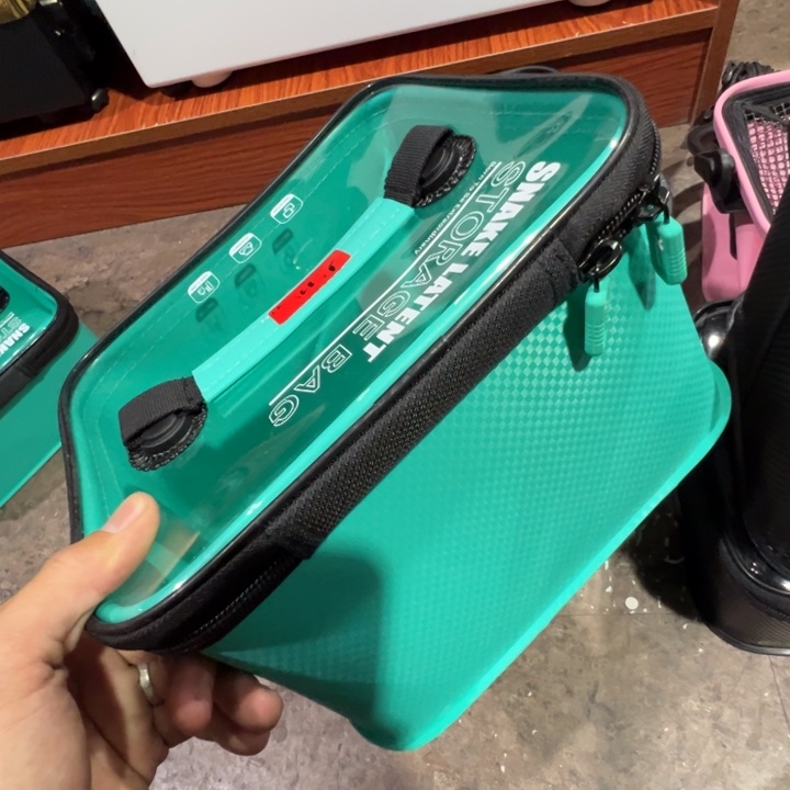 雷臣蓝色加高添加剂收纳盒一个