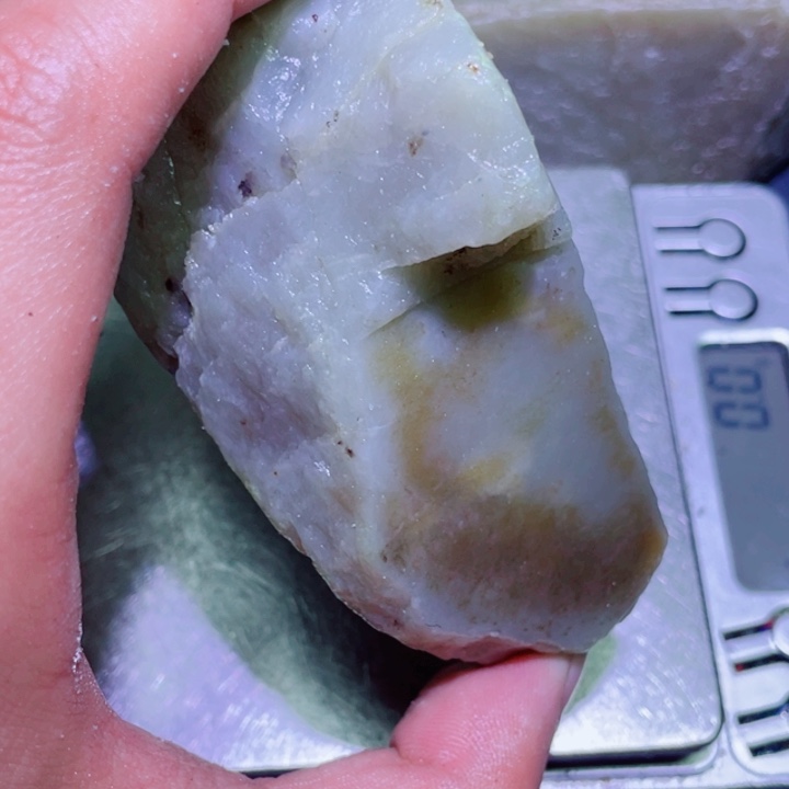 和田玉（糖玉）未镶嵌珠宝半成品