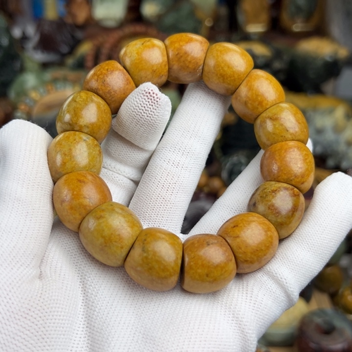 岫岩河磨玉（透闪石质玉）手串未镶嵌魅****轮