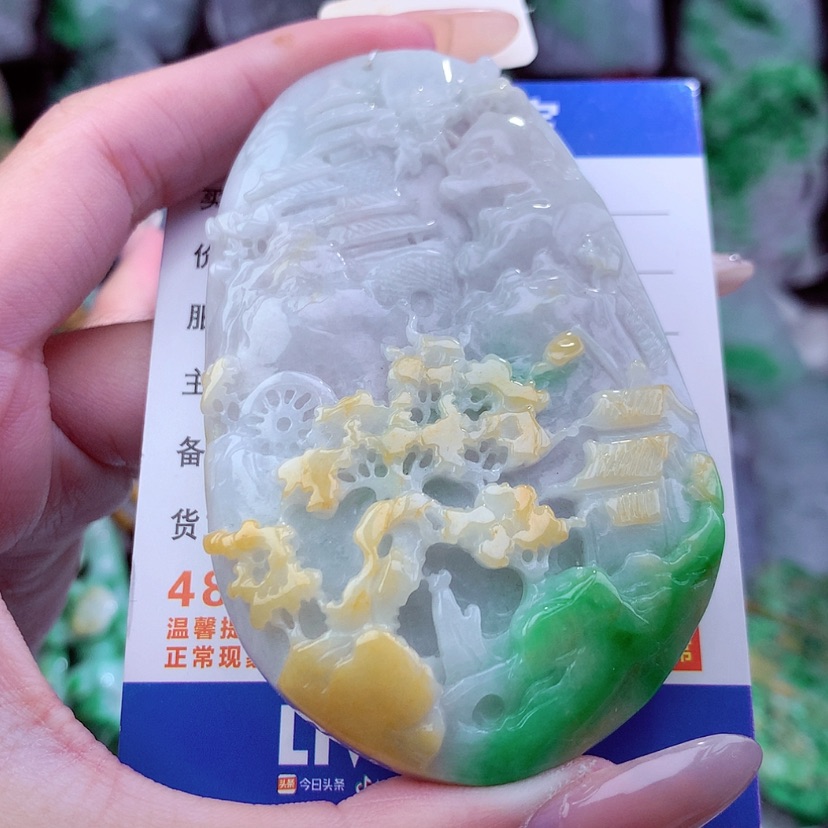 【闪购商品】翡翠颈饰未镶嵌天然