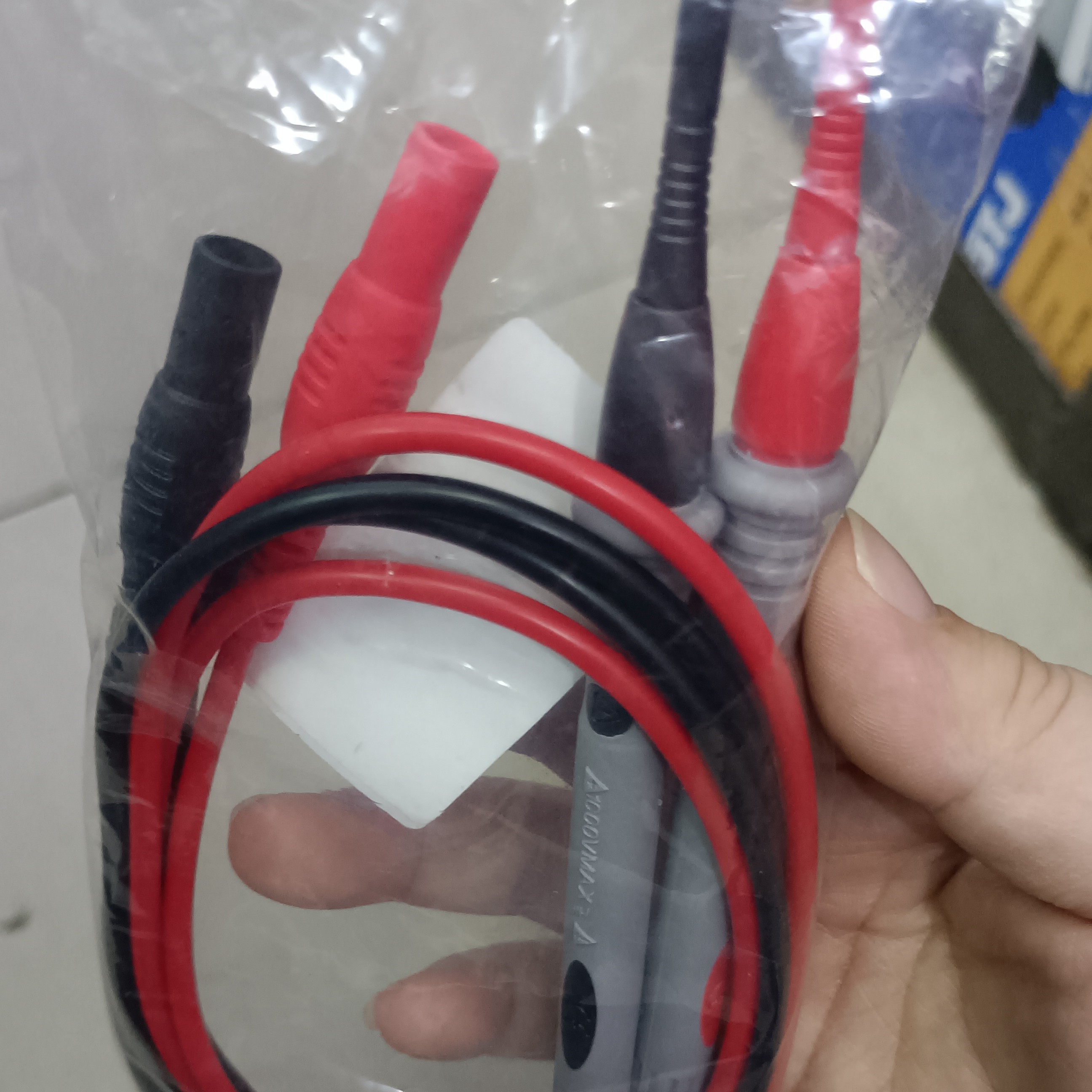 直头标准表笔，特尖表笔20A万用表钳形通用表笔测试线1000V