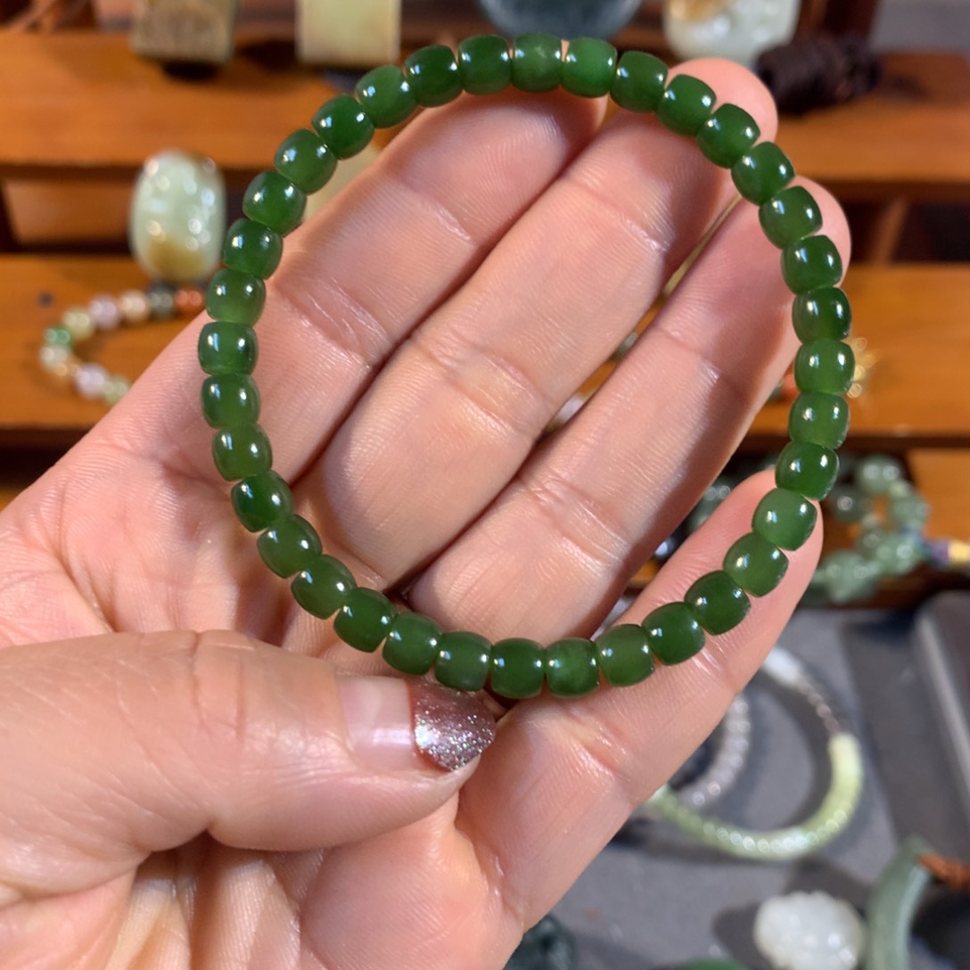 和田玉（糖玉）颈饰未镶嵌M***e