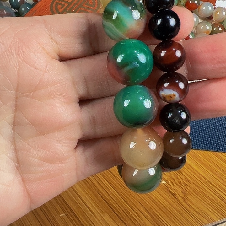 阳***花玛瑙/玉髓未镶嵌手链