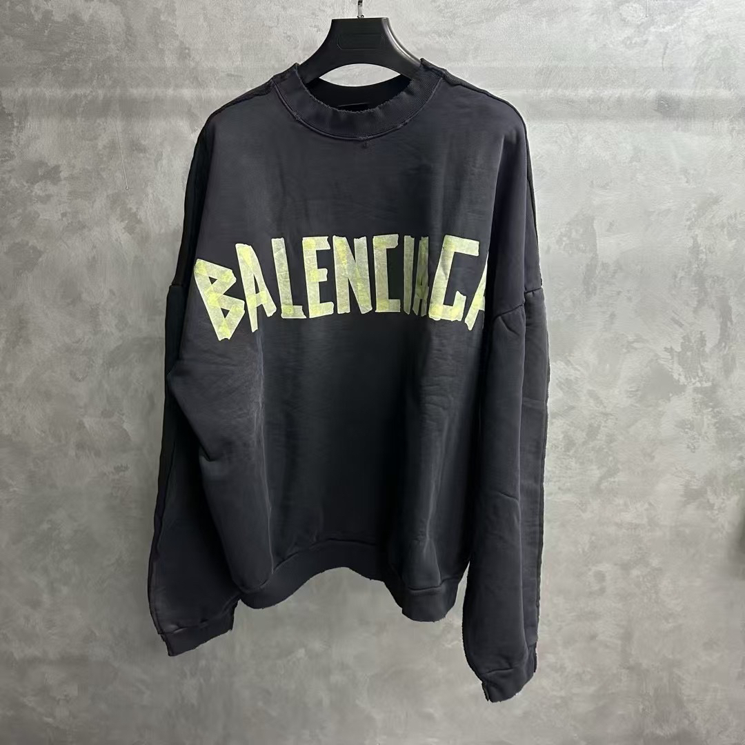 未使用 Balenciaga/巴黎世家 黑色字母印花圆领套头长袖卫衣/L