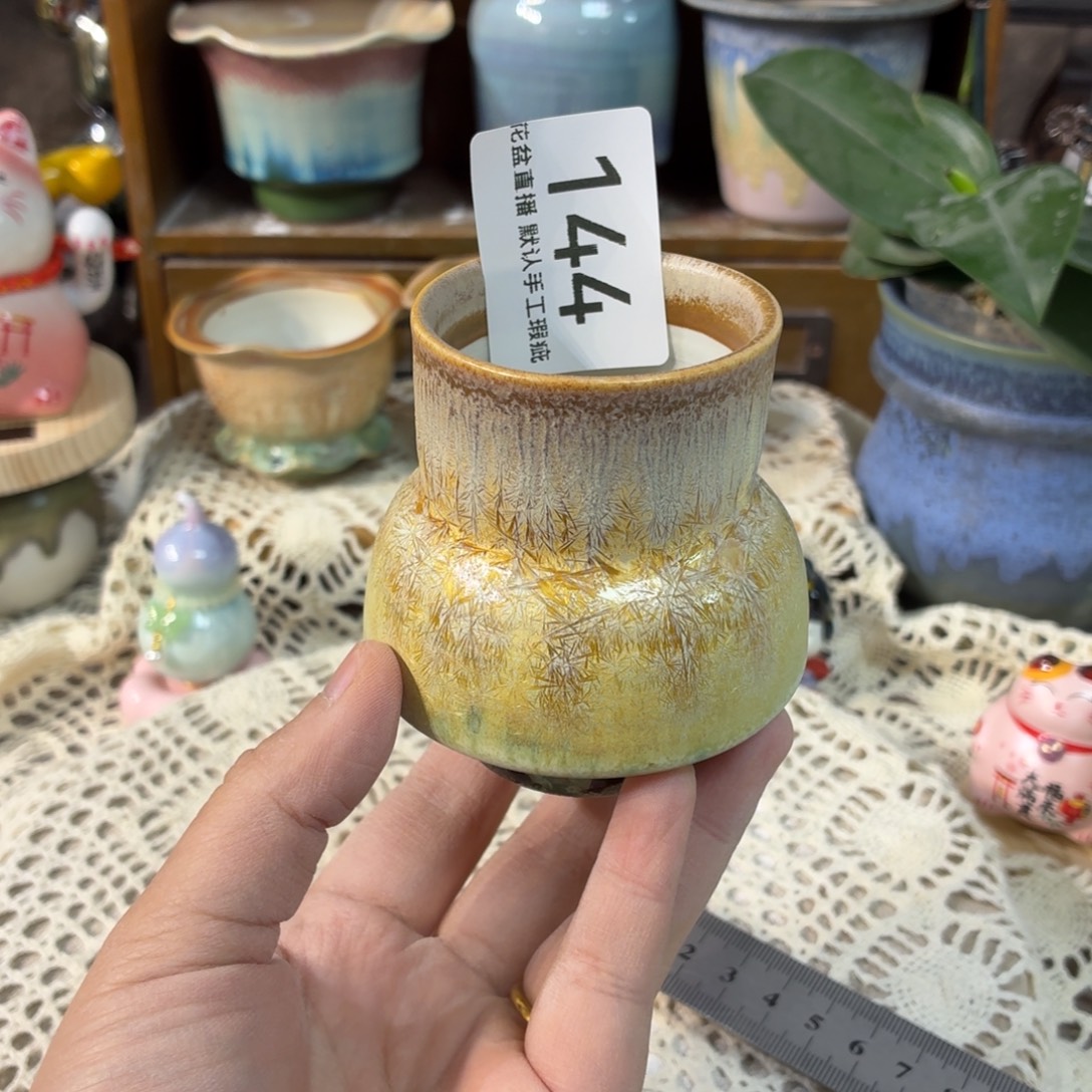 Z***J景德镇陶瓷花盆花盆